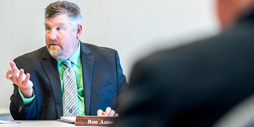 Ron Antony speaks during an MCIT board meeting